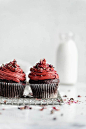 ... raspberry rose chocolate cupcakes for two ...