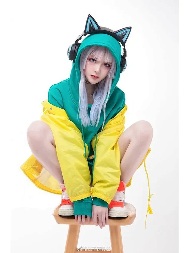 蹲姿｜人物动态参考绘画素材