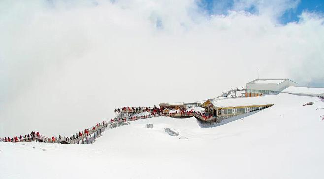 玉龙雪山