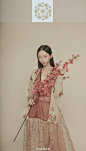 【汉服】春秋两不干，风月细栏杆。心中无岸浪自来，高山也欣然。@月到风来阁汉服 Chinese Hanfu