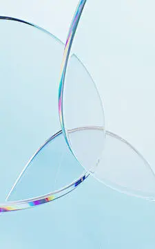 点击来源直接获取大图文件 |透明曲线玻璃，3D 渲染