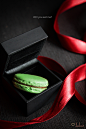 Macarons for Lulu's bakery... : Made for Lulu's bakery: http://www.lulusbakery.sk/Model: Homemade macarons:)
