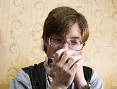 口琴,布鲁斯音乐,休闲活动,水平画幅,进行中,噪声,家庭生活,人群,男性,仅成年人