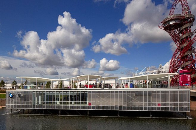 serie architects: BM...