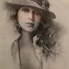 肖意行采集到Sarah Moon