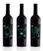 2011全球葡萄酒包装文化风暴欣赏！在千篇一律的黑色玻璃瓶中，酒标成为设计师发挥想象的最大空间，在这一系列葡萄酒包装中，我们可以看到用图形阐释的葡萄酒文化。(