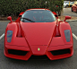 The Ferrari Enzo is just a spectator.