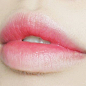 Ombre pink lips: 