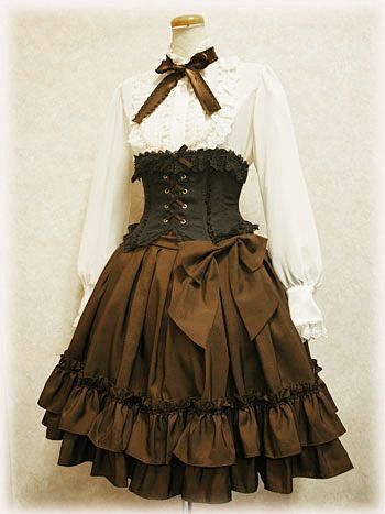 Lolita Fashion | Cla...