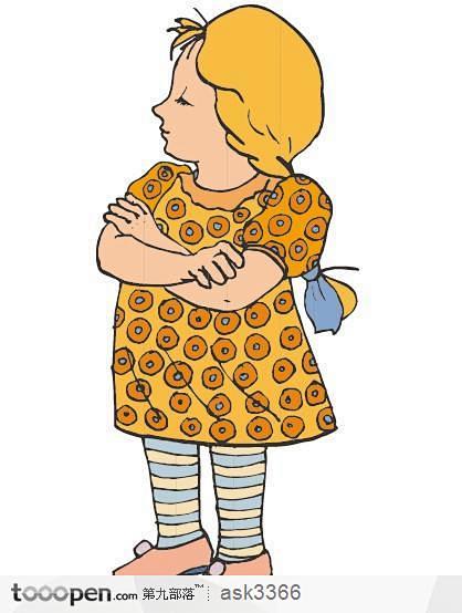 环抱手臂生气的小女孩