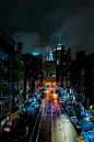 城市摄影师Mike Szpot镜头下的街头，像极了电影里的哥谭市。
ins：illkoncept O网页链接 ​​​​