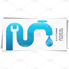 带水龙头和扳手的水管名片