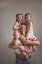LOVE! A Daddy and his girls.