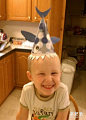 幼儿园自制帽子的教程 儿童鲨鱼帽手工制作 -  www.shouyihuo.com