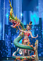 chicfashion超话 泰国万国小姐选美，77套造型各异的华服代表77种不同的文化内涵。#泰国选美# ​​​​