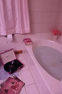 #ins# #杂图# #壁纸# #头像# #手机壁纸# #欧美#
