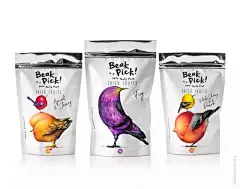 农产品品牌创意设计，创意十足_设计规划 : 此款食品包装采用创意类型的设计， 画面采用产品及插画结合的方式来塑造造型。 整个画面创意以鸟的造型为超级识别符号， 巧妙的把樱桃 洋葱 树莓 草莓等元素组成鸟的造型。 品牌及…
