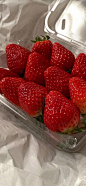 水果 草莓  背景 壁纸