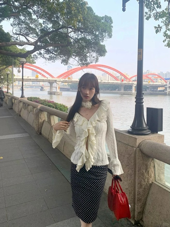 在江边散散步☁️_2_H