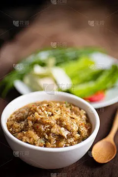 泰国北部食物(暴民屎)，辛辣的蟹汤