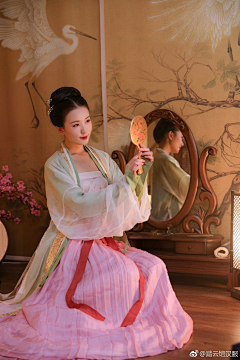 世葵1采集到美人