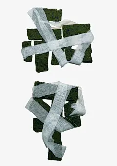 IPBP2023南京国际和平海报双年展入围及获奖作品名单公布
发布时间：2023年12月18日 分类：竞赛资讯、视觉传达作品 浏览量：4502


- 评审 -
 
2023年11月20日，IPBP2023南京国际和平海报双年展终审评审会在侵华日军南京大屠杀遇难同胞纪念馆举行。评审专家由宣炳一、洪卫、曲闵民、潘焰荣、曹方组成，推选曹方担任主席。通过多轮投票和讨论，综合主题表达和技法呈现，遴选出了203件（组）获奖作品（优秀等级以上）。
 