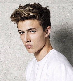 MrCHeNGn采集到Lucky Blue Smith