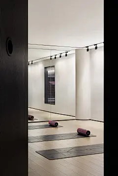 瑜伽室设计,瑜伽店设计,上海瑜伽店设计,上海悠伽瑜伽空间,悠伽瑜伽空间,项目投稿,元致设计,元致设计作品