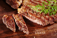 玛丽大人爱揪花采集到肉