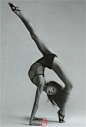 最美的姿势：舞蹈展现人体曲线力量与美_组图-蜂鸟网
