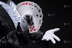 桃桃玛奇朵采集到a插图灵感