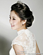 惊艳！最新韩式新娘发型发布。韩式发型主要特点是,集简单、时尚、优雅于一体,又不失少女味。打造一款可爱的韩国发型成为了现今许多MM追求的目标。