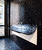 米兰设计周上设计师Lago的卫浴设计，有种惊诧的美丽，无创意，不设计～