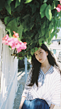 文艺长发美女图片手机壁纸下载