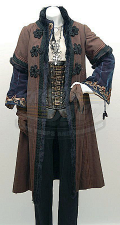 拉币小新采集到欧洲服饰参考