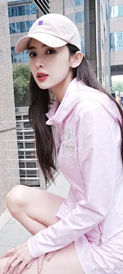 古力娜扎私服随拍穿搭壁纸，粉粉...@老男人笔记的动态