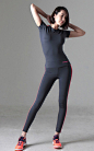 韩国瑜伽短袖健身衣运动紧身超弹力女t恤透气吸汗速干圆领上衣-淘宝网