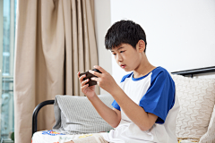 捌玖柒贰采集到rog