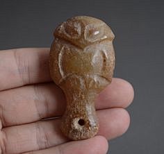 hongshan jade