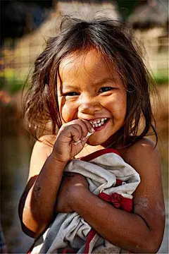 开心快乐的孩子高清手机壁纸图片