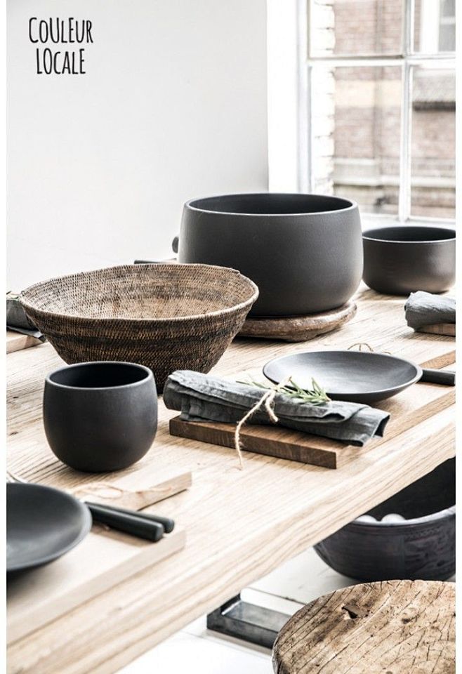 Black Ceramics by Ne...