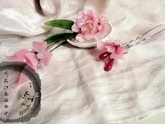 【贴图】各种华丽丽的簪子~看看有木有你心水的~快速戳进~_古装手绘美女图片吧_百度贴吧