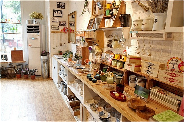 Cute zakka shop disp...