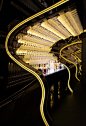HACHEM设计的Bond Bar墨尔本债券酒吧概念空间