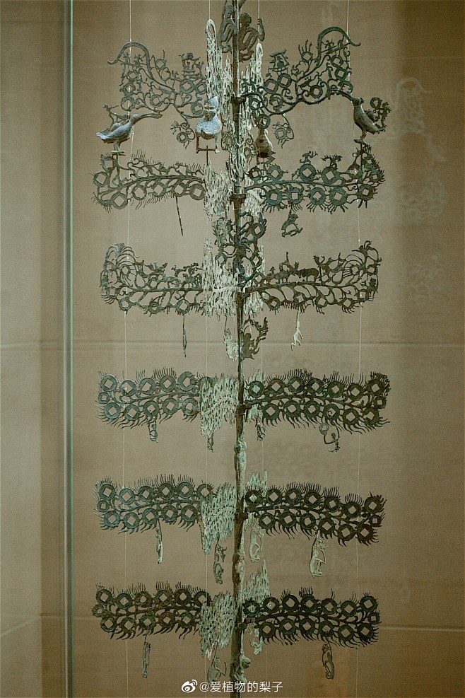 09:49:52青铜摇钱树 | 汉 | 南京博物院 67676767古代器具