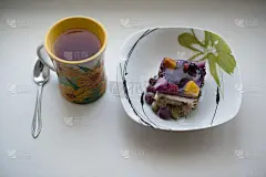水果蛋糕和茶