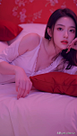 颜值欣赏合集：红唇轻启，妩媚动人。