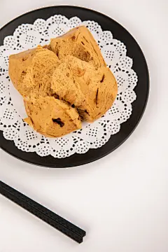 白底开花馒头早餐面点面食美食摄影图