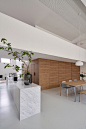 体育馆改造而来的创意家庭空间，鹿特丹Gym阁楼公寓 | eklund_terbeek architects-建e室内设计网-设计案例