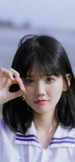 纯欲天花板-井川里予 高清壁纸分享